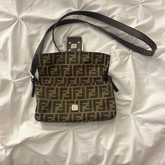 Fendi Crossbody Bag - Picture 3 of 3